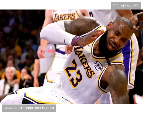 湖人逆转击败凯尔特人詹姆斯关键时刻展现领袖风范